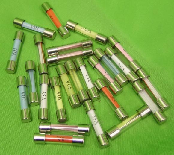 Buy Sparex 11178 Assorted Glass Fuses Qty 25 from Fane Valley Stores