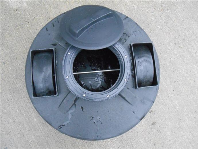 Buy Two Wheel Liquid Molasses Feeder 40L from Fane Valley Stores