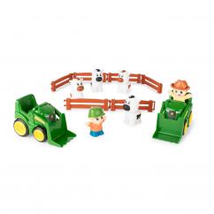 Britains 47669 John Deere The Cows Are Out Playset image