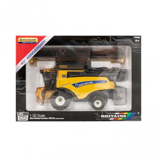  Britains 43270 New Holland Combine CR9.90 45th Anniversary