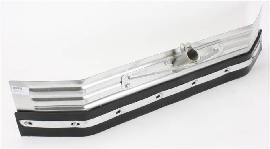  8 Hole Winged Yard Scraper 