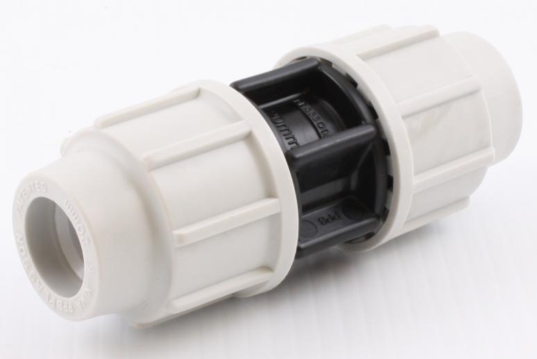  Plasson 7010 Plastic 32mm Coupling