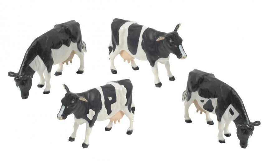  Britains 40961A2 Fresian Cows 4 Pack