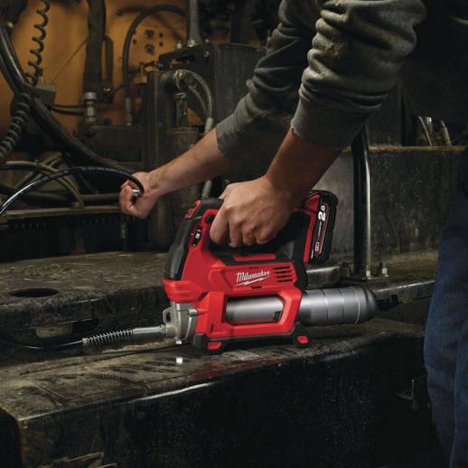  Milwaukee M18 GG-0 18V Li-Ion Cordless Grease Gun - Body Only