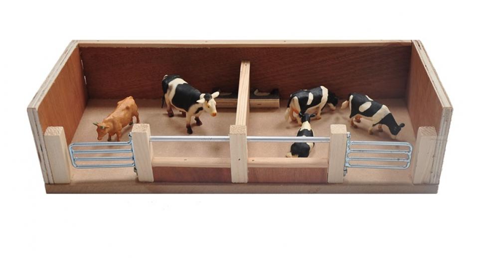  Millwood Cattle House wih Two Pens 