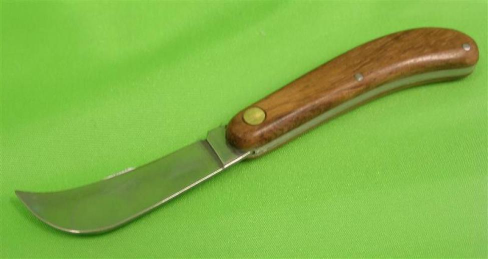 Buy Whitby Pruning Knife CK47 from Fane Valley Stores Agricultural Supplies